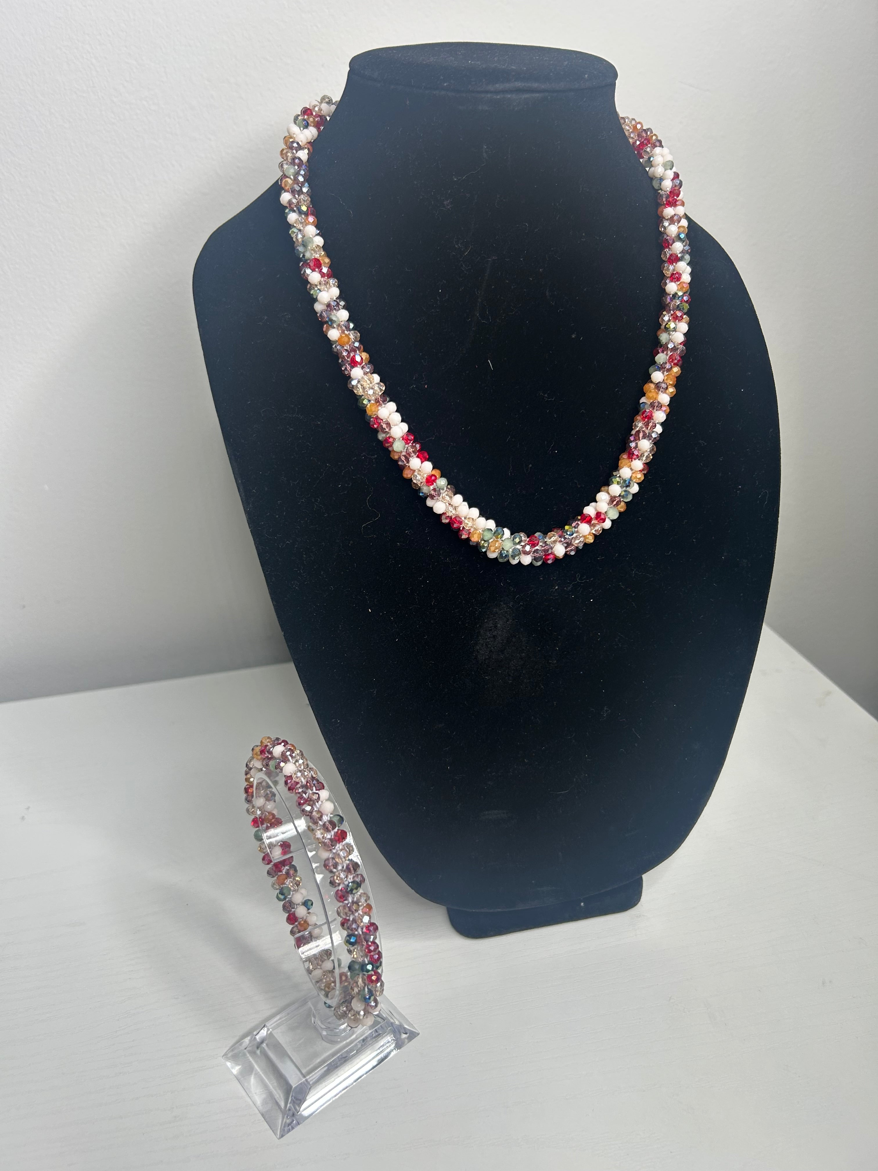 Necklace set